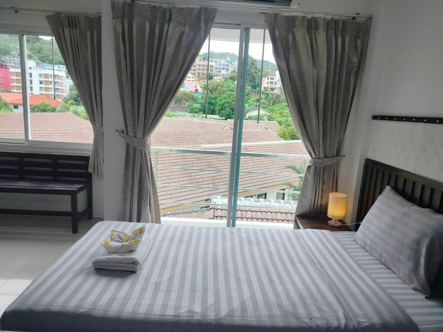 At Home Hotel Patong Ngoại thất bức ảnh